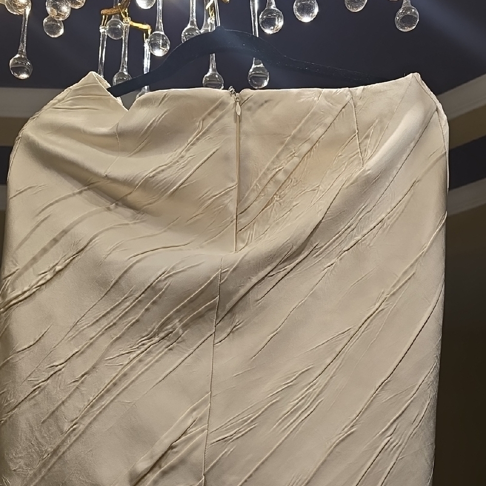 Sportmax Elegant Textured Beige Pencil Skirt - Picture 6 of 16